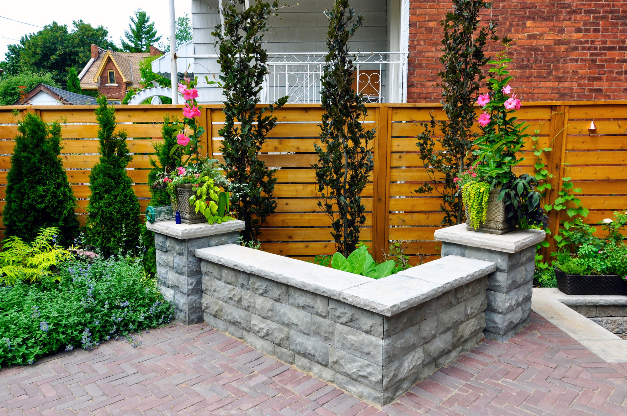 Lovely Additions To Your New Garden – Tuckpointing Highland Park