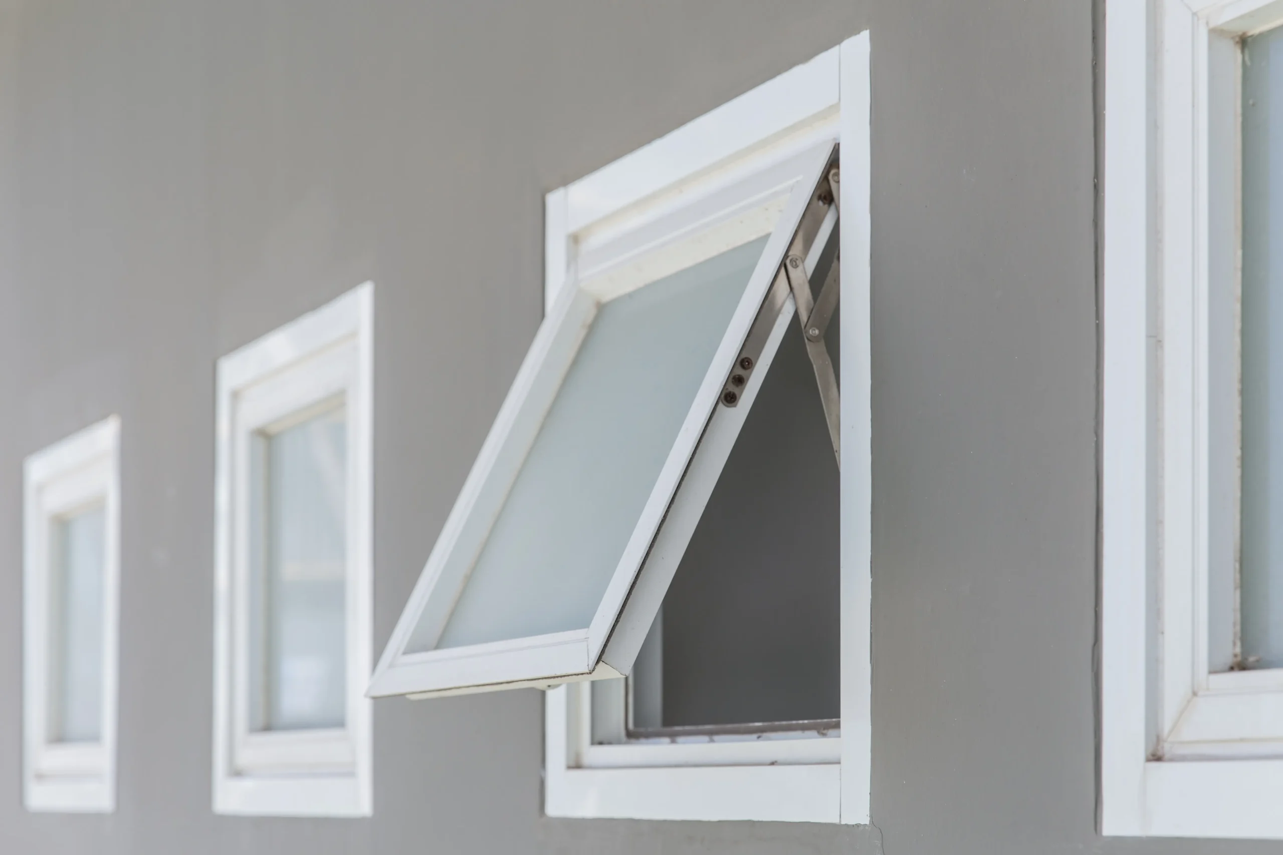 Window Replacement Near Me Fox Lake | Real Exteriors